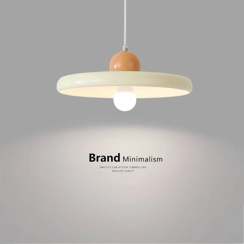 French Flying Saucer Chandelie - đánh giá và giá Desk Setup Minimalist