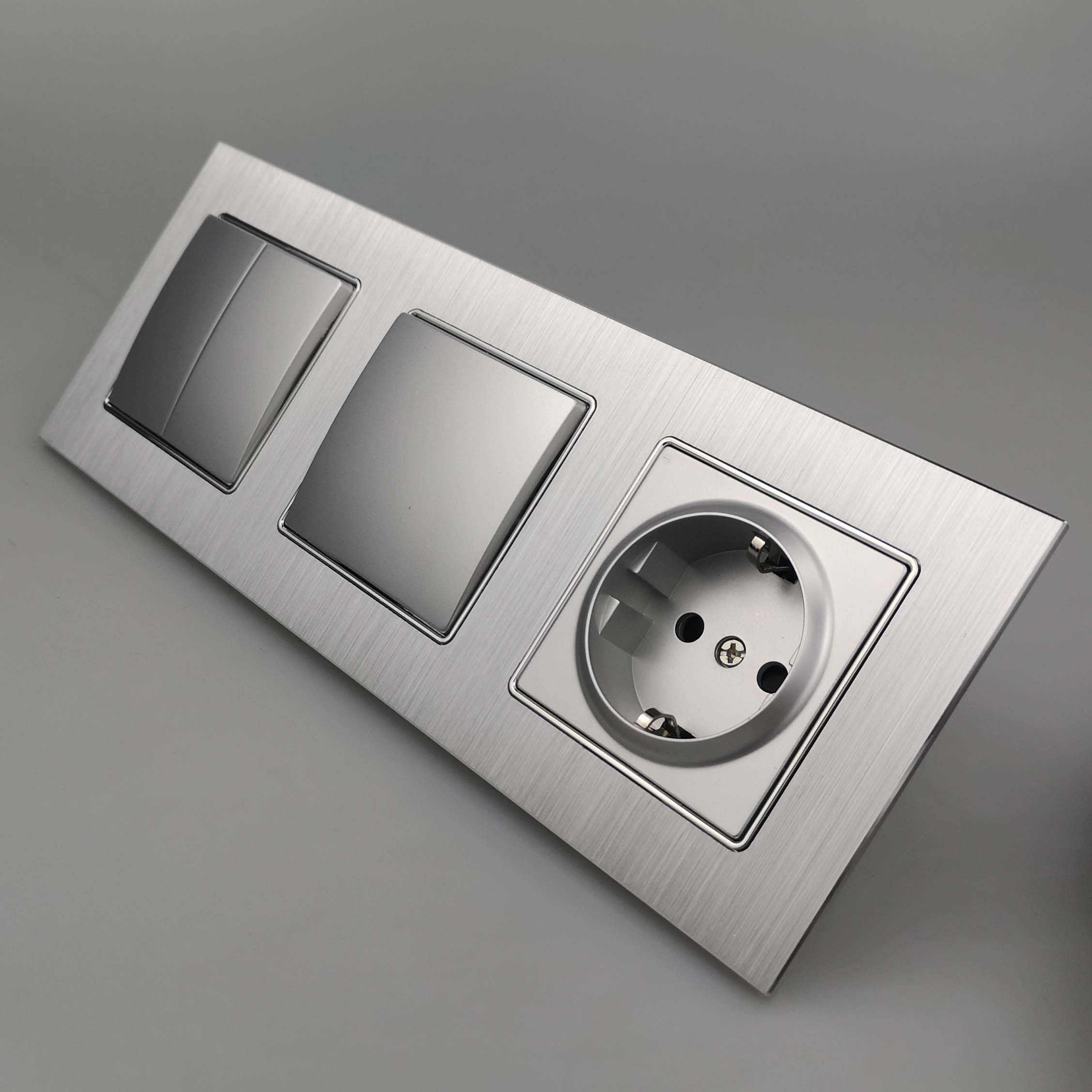 Silver EU Metal Frame Electric - đánh giá và giá Power Strip Flat